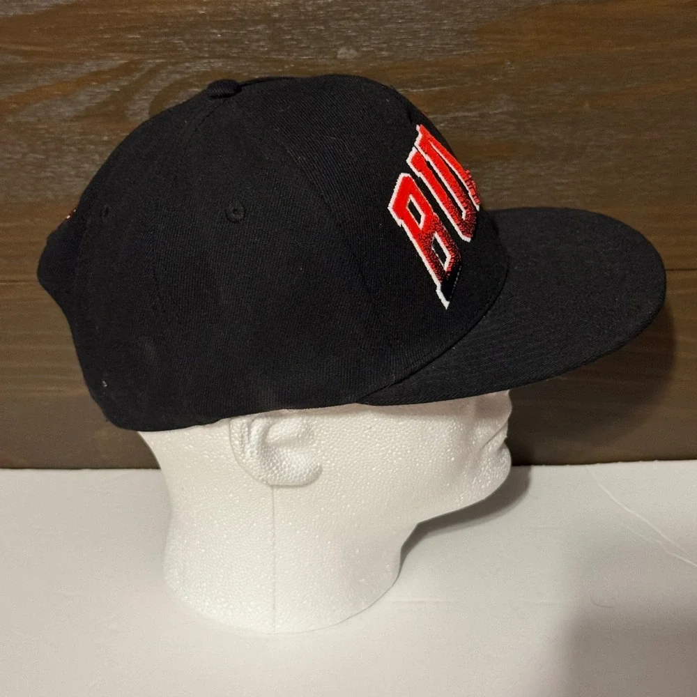Ultra Game Chicago Bulls NBA Snapback Hat Embroidered Black Red OSFM Excellent